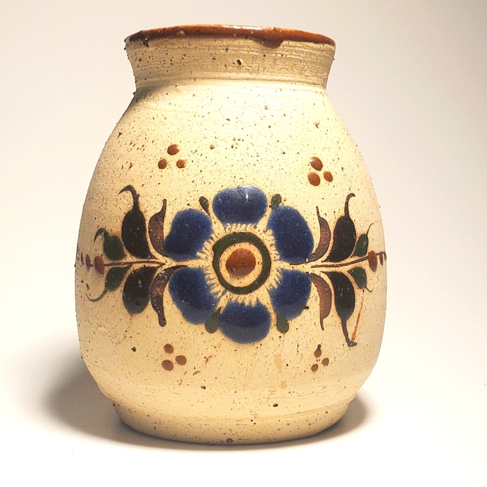 VINTAGE Tonala Vase from Mexico Hand-Painted Floral Motif Folk Art Sandstone EUC